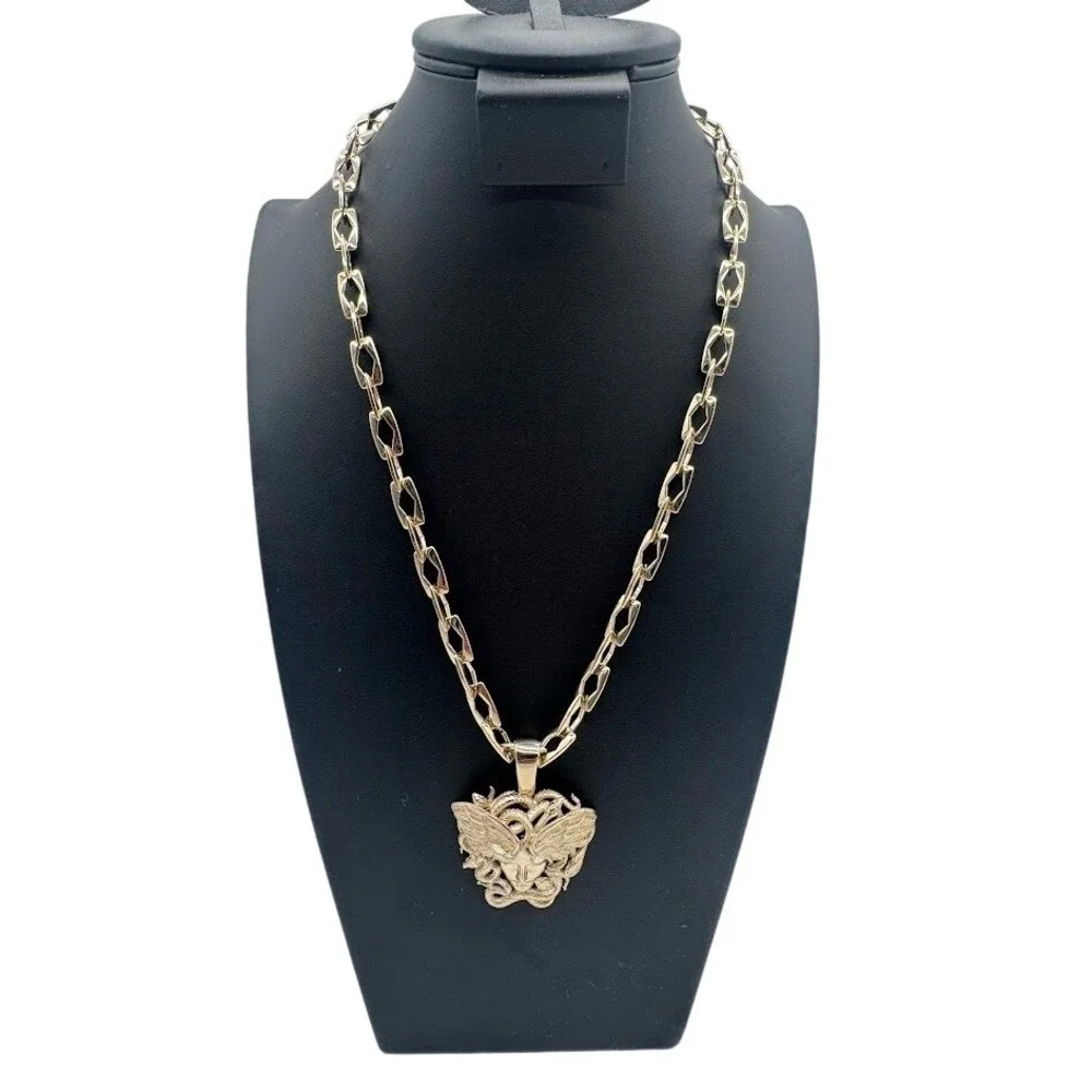 Versace Medusa Head Silver Tone Pendant‎ Necklace Made in Italy Adjustable Chain